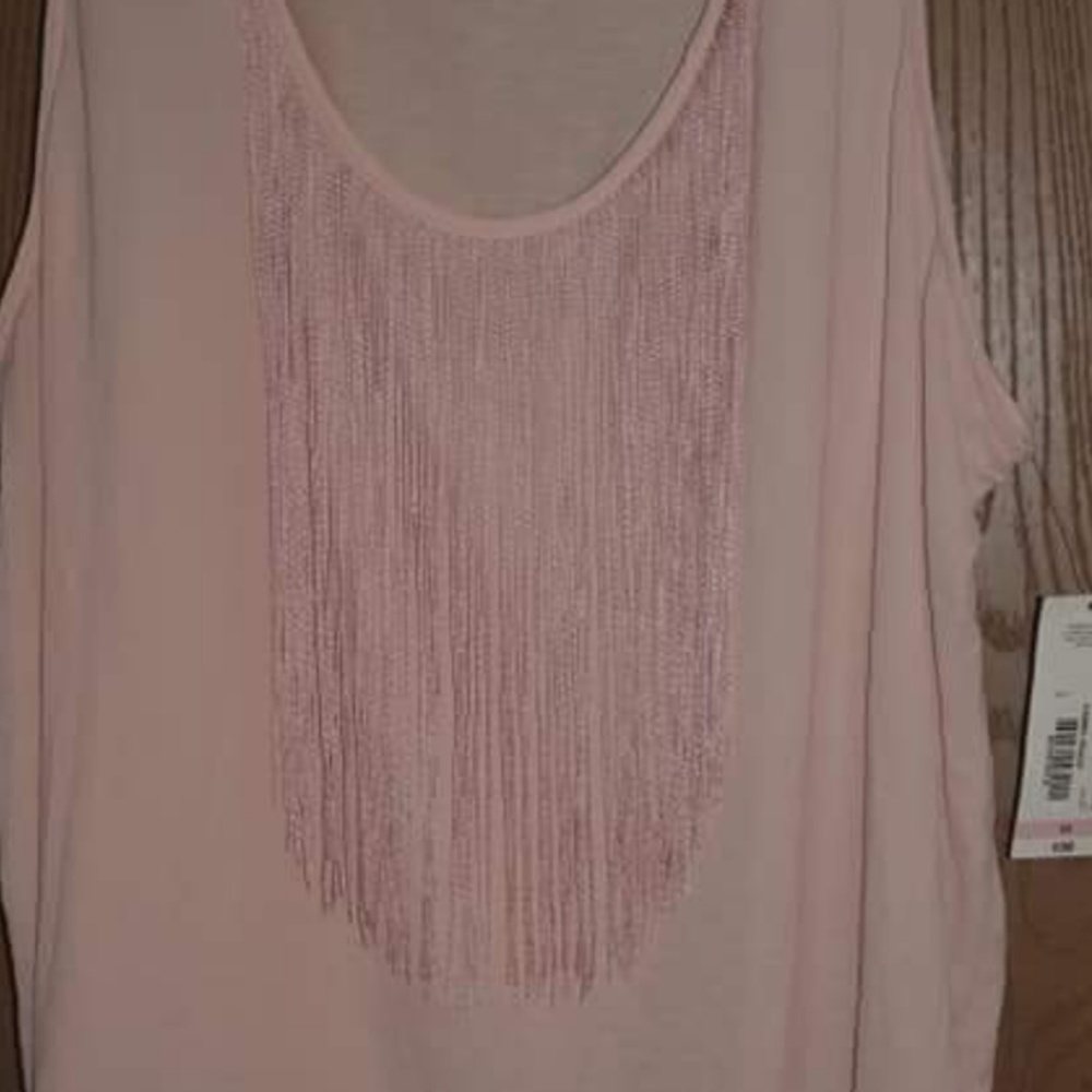 NWT Fringe tank